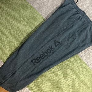 Xl Redbox sweats
